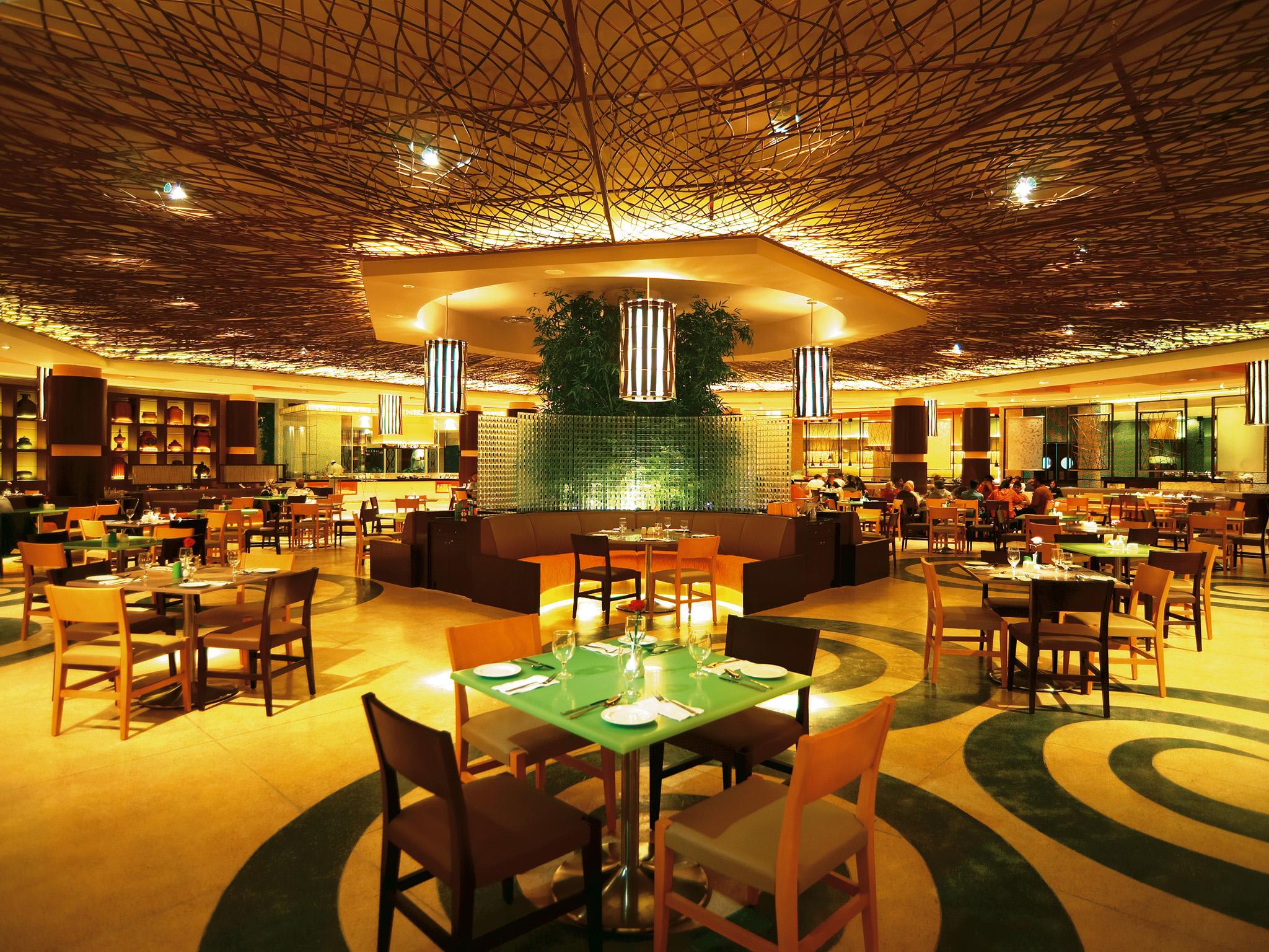 Resorts World Genting - Genting Grand Экстерьер фото